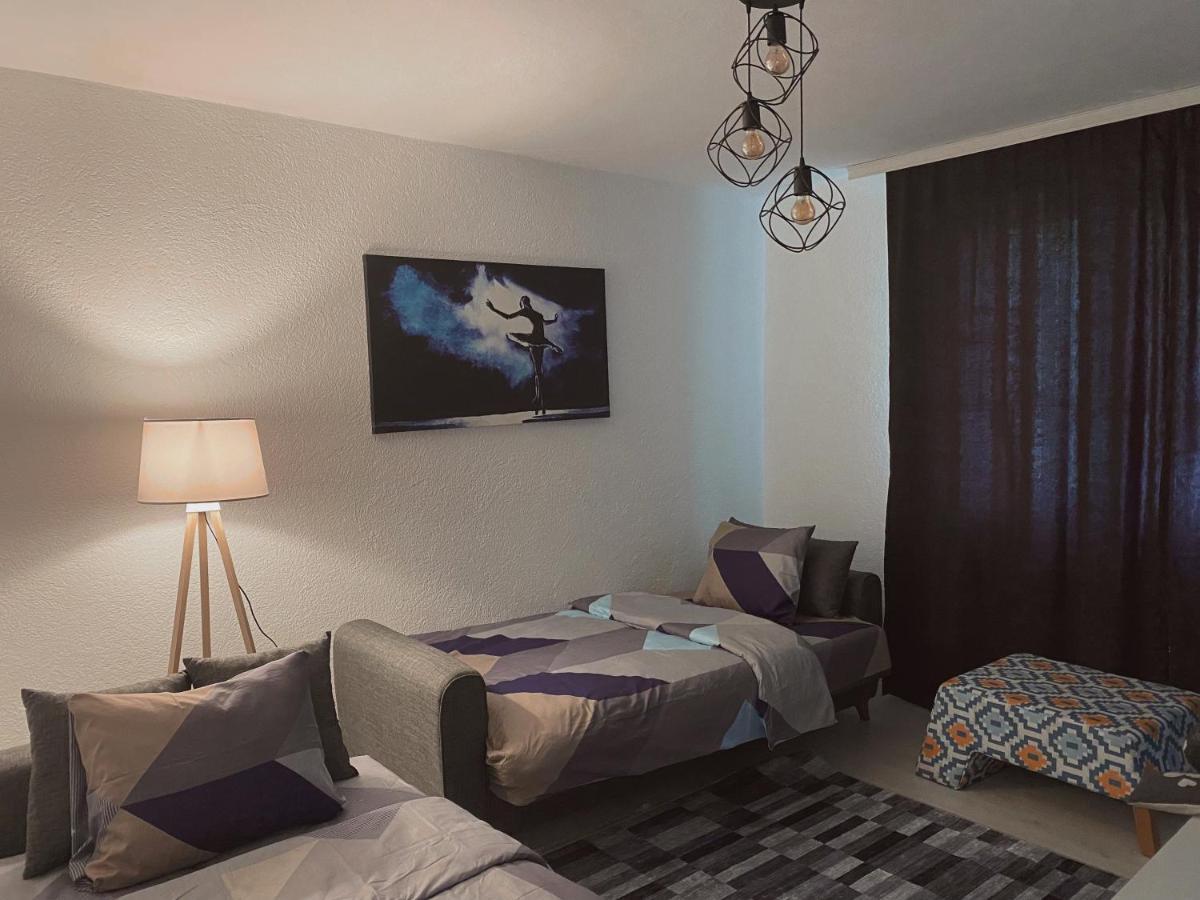 Hotspot Apartments - City Center Prishtinë Luaran gambar