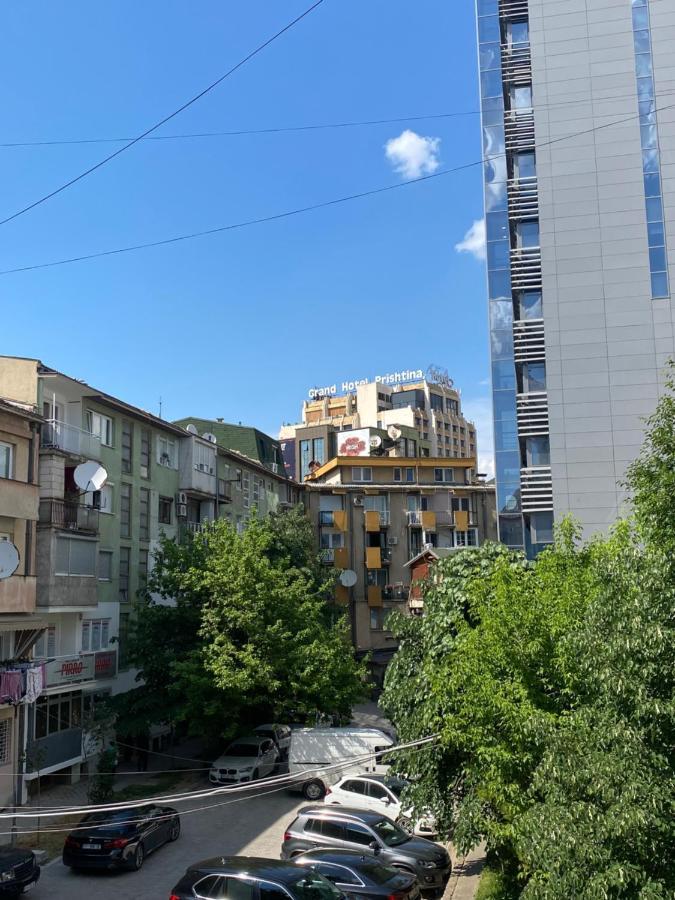 Hotspot Apartments - City Center Prishtinë Luaran gambar
